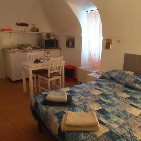 Antico Castello Σεμπόργκα